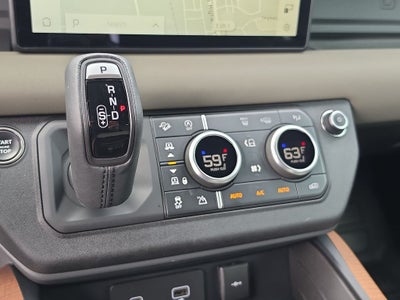 2023 Land Rover Defender 110 X-Dynamic SE