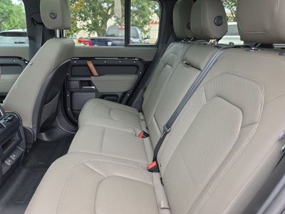2023 Land Rover Defender 110 X-Dynamic SE