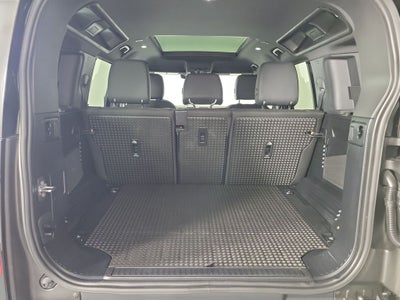 2025 Land Rover Defender 110 S