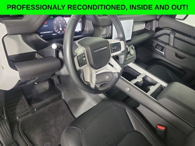 2025 Land Rover Defender 110 S