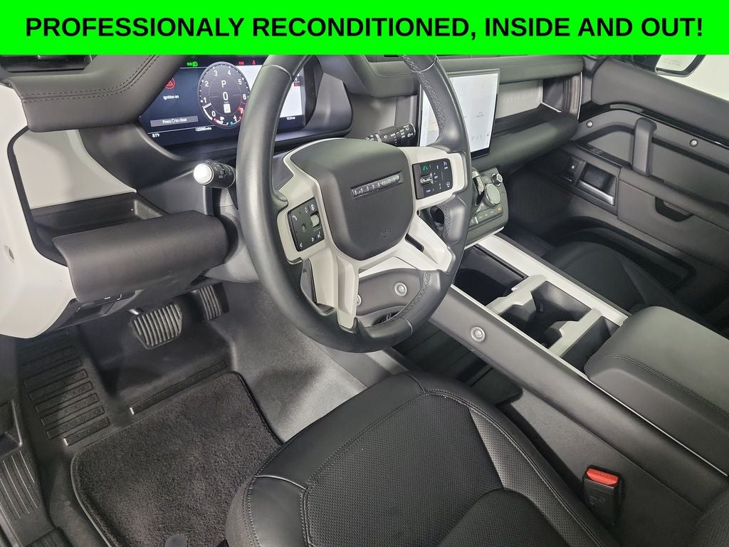 2025 Land Rover Defender 110 S