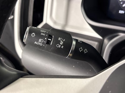 2025 Land Rover Defender 110 S