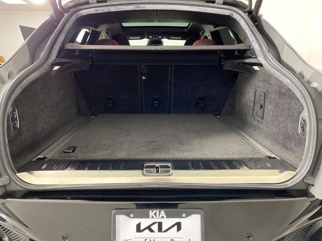 2024 Aston Martin DBX 707