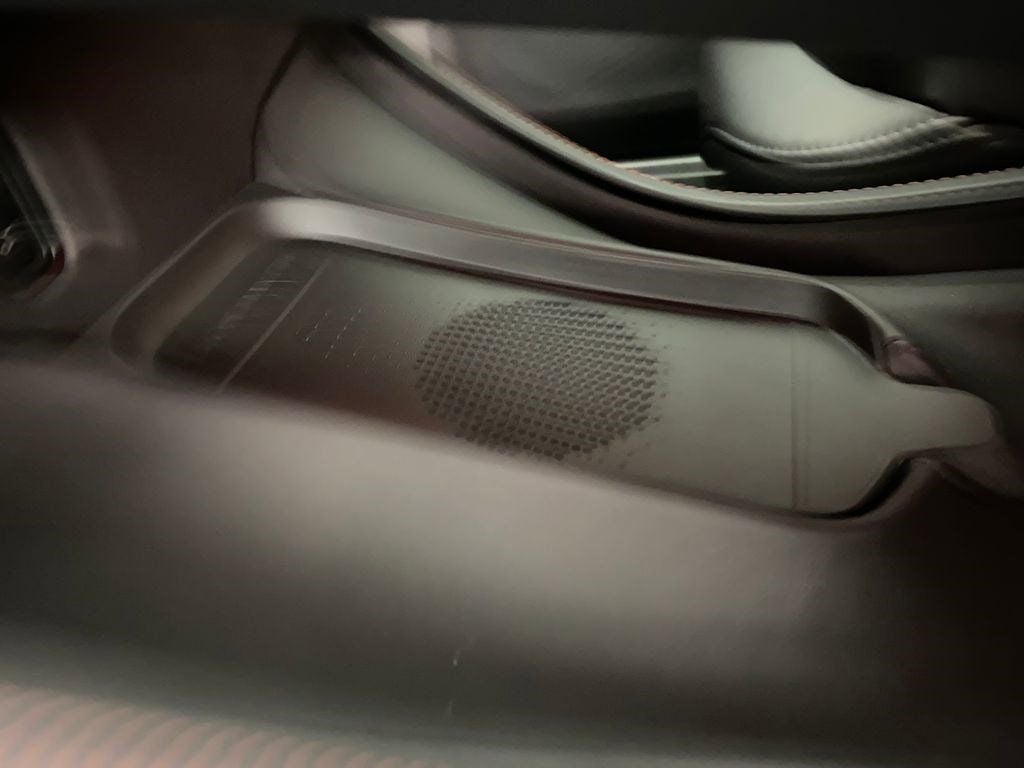 2024 Aston Martin DBX 707