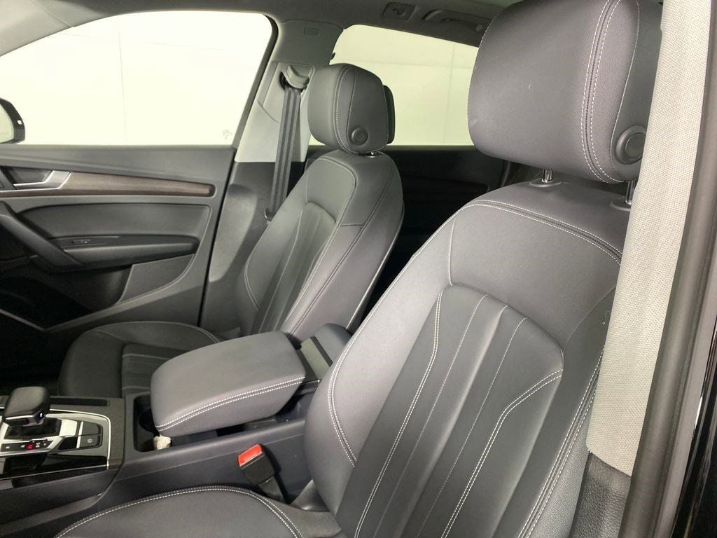 2024 Audi Q5 40 Premium quattro