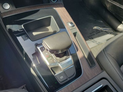2022 Audi Q5 45 S line Premium quattro