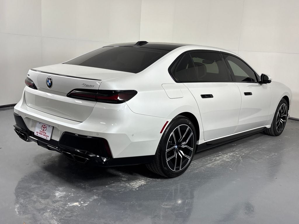 2024 BMW 7 Series 760i xDrive