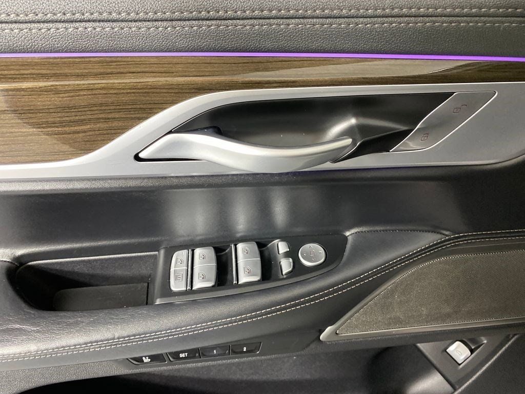 2020 BMW 7 Series 740i