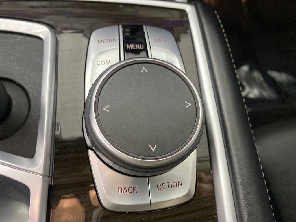 2020 BMW 7 Series 740i