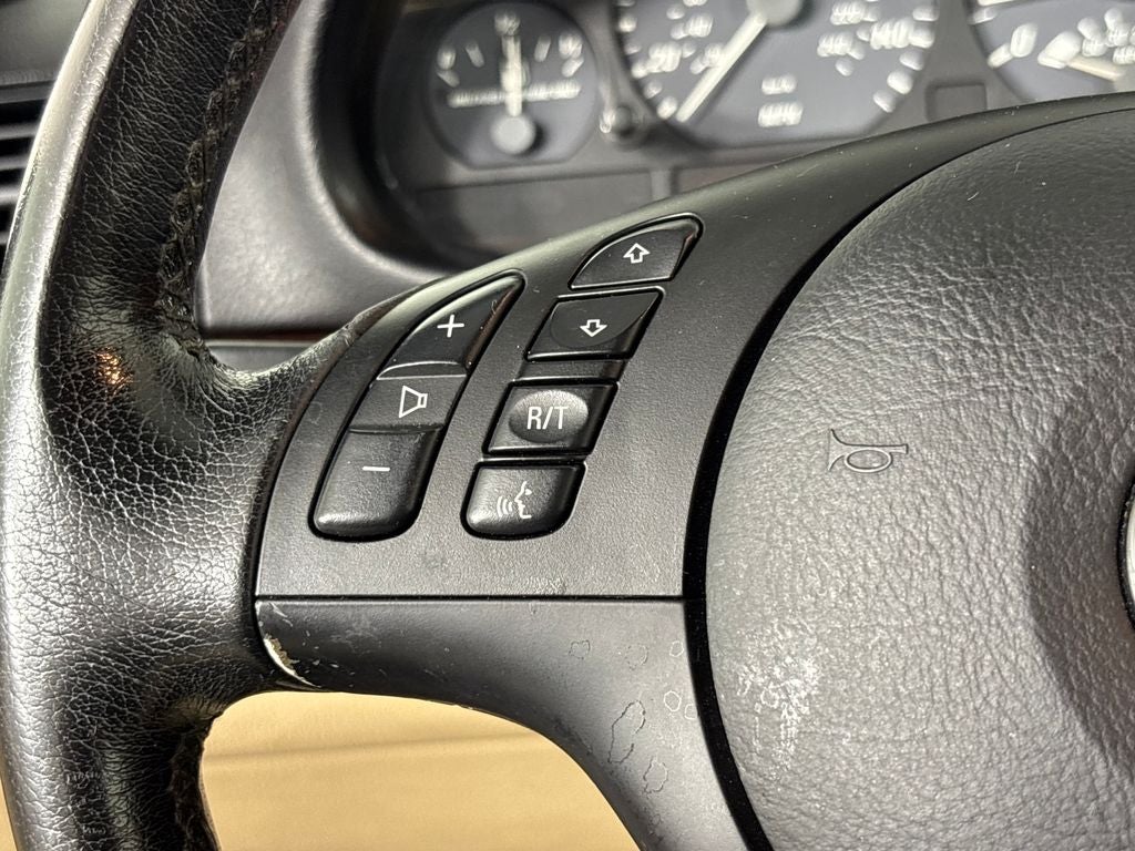 2002 BMW 3 Series 325Ci