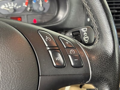 2002 BMW 3 Series 325Ci