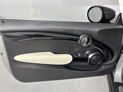 2023 MINI Cooper S Base