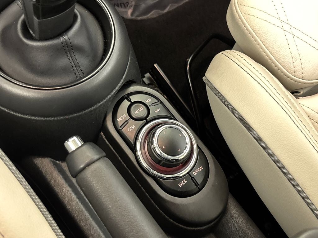 2023 MINI Cooper S Base