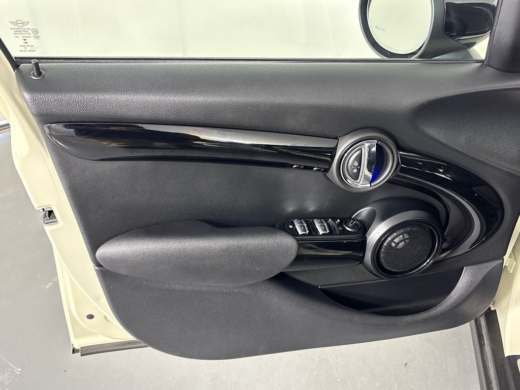 2021 MINI Cooper S Signature