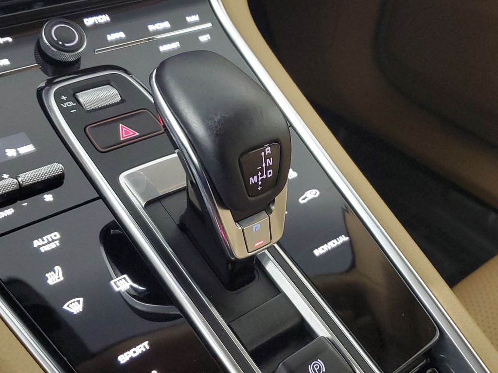 2021 Porsche Panamera 4