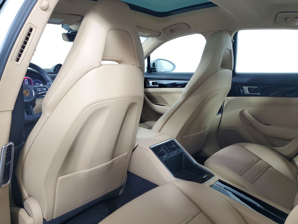 2021 Porsche Panamera 4