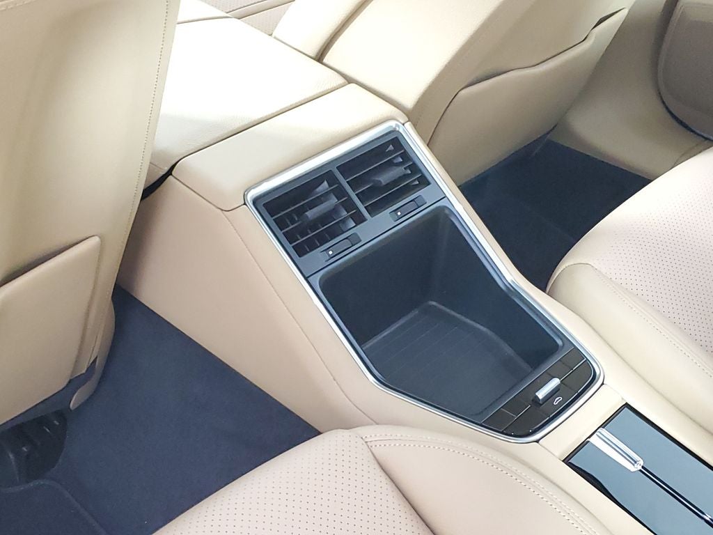 2021 Porsche Panamera 4