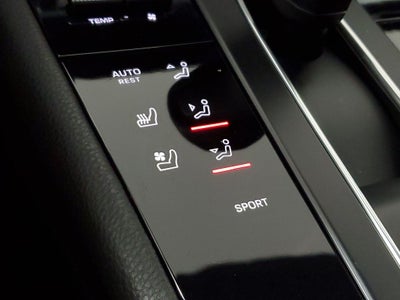 2023 Porsche Macan Base