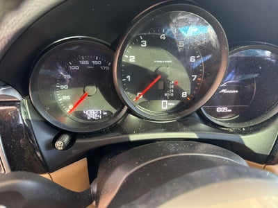 2018 Porsche Macan Base