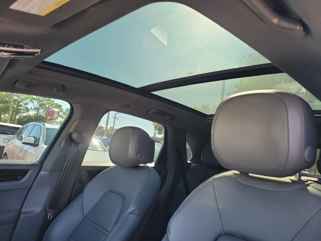 2019 Porsche Cayenne Base