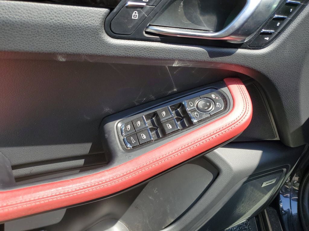 2021 Porsche Macan S