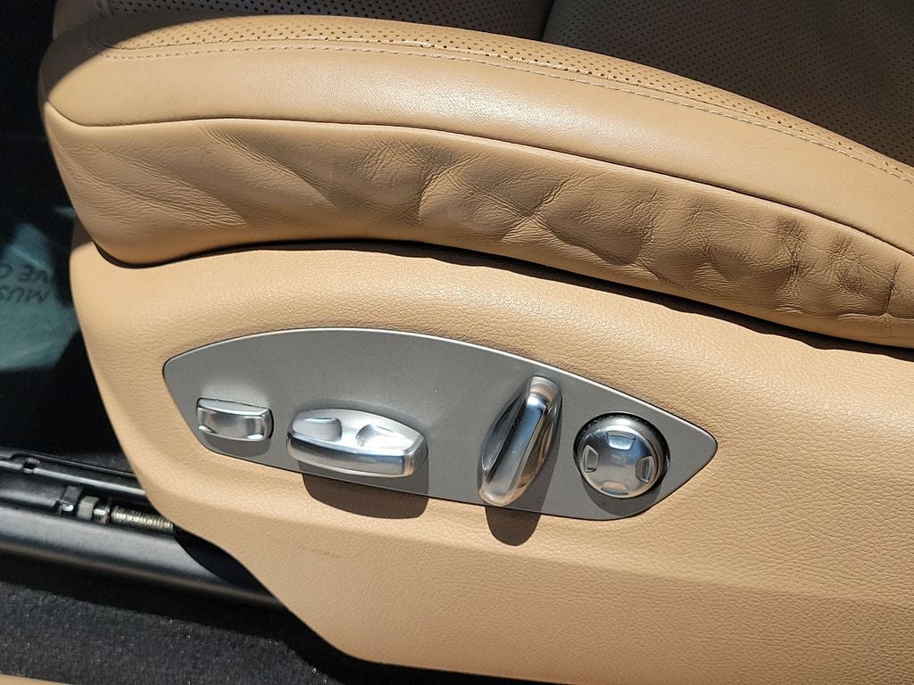 2020 Porsche Macan S