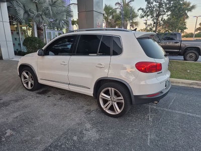 2014 Volkswagen Tiguan R-Line