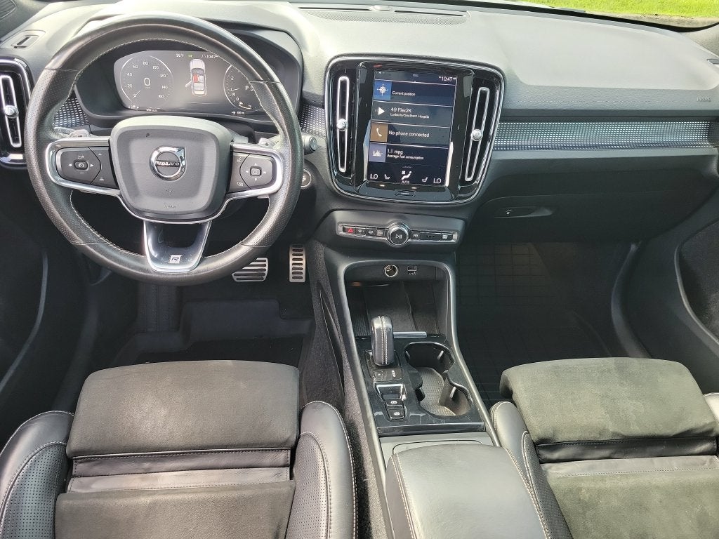 2019 Volvo XC40 R-Design