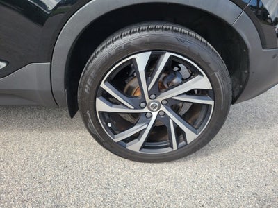 2019 Volvo XC40 R-Design