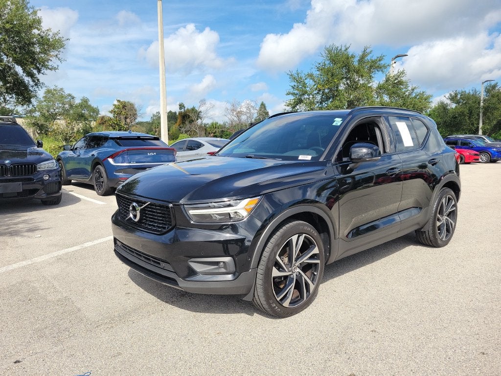 2019 Volvo XC40 R-Design