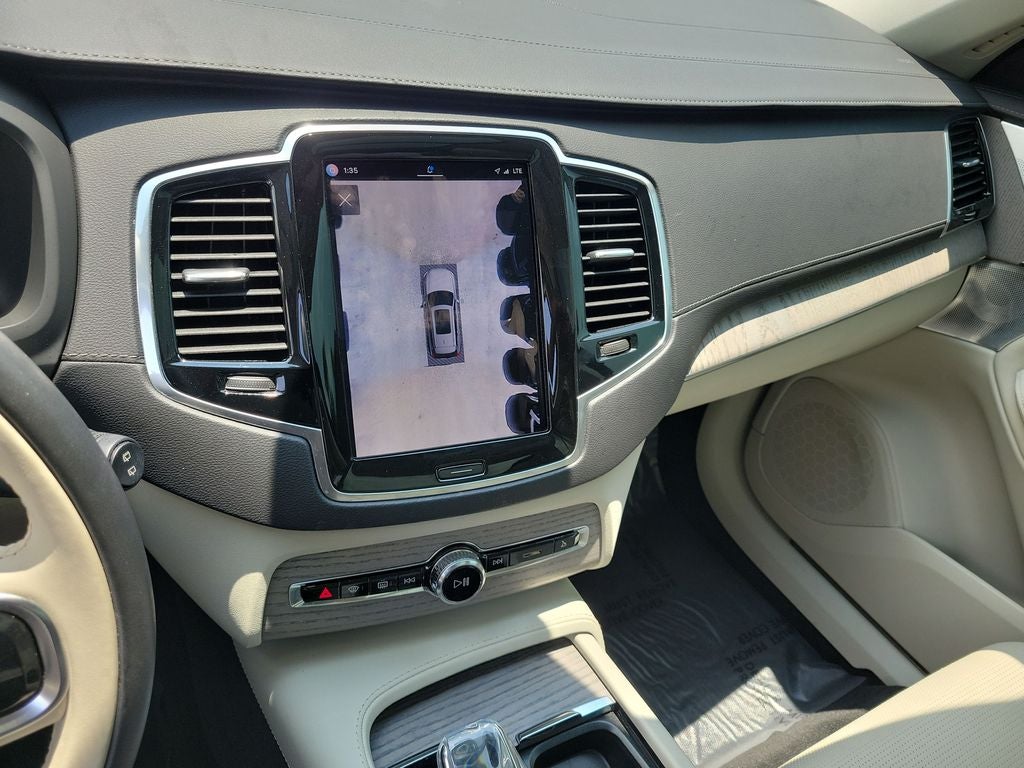2024 Volvo XC90 Recharge Plug-In Hybrid Ultimate
