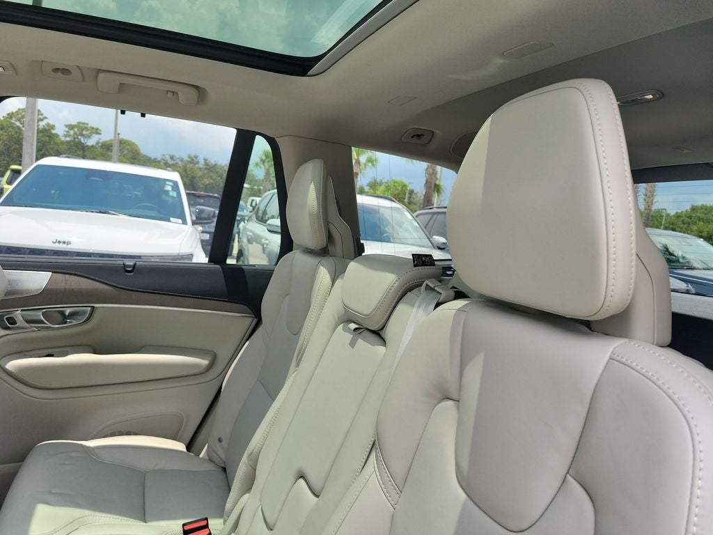 2024 Volvo XC90 Recharge Plug-In Hybrid Ultimate