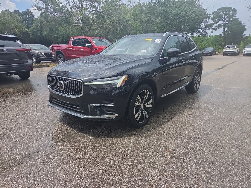 2023 Volvo XC60 B5 Plus Bright Theme