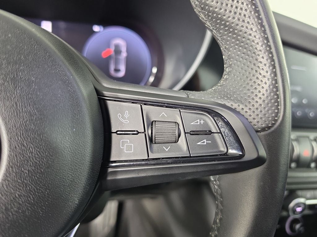 2024 Alfa Romeo Giulia Ti