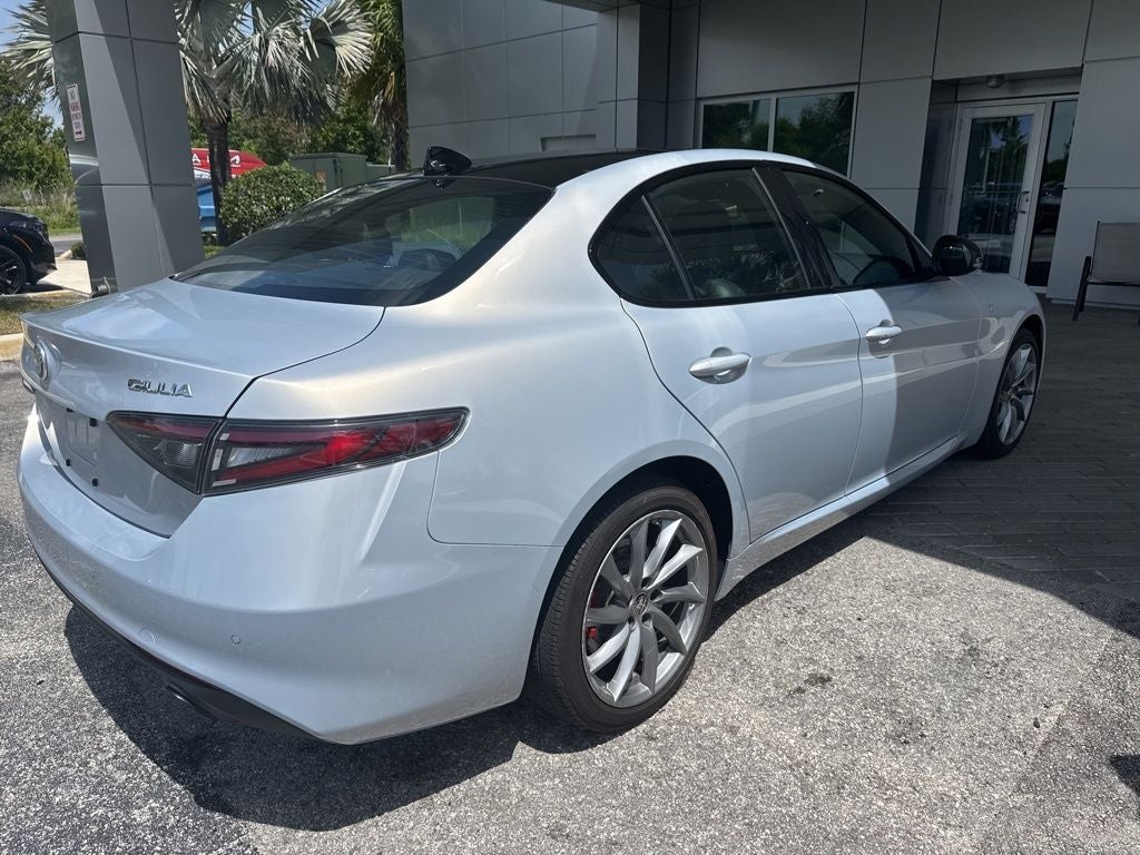 2024 Alfa Romeo Giulia Ti